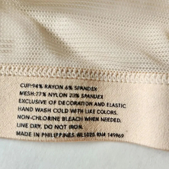 LANE BRYANT LIVELY Wireless Lightly Lined All Day Deep V No-Wire Plunge SZ 38D - Picture 9 of 9